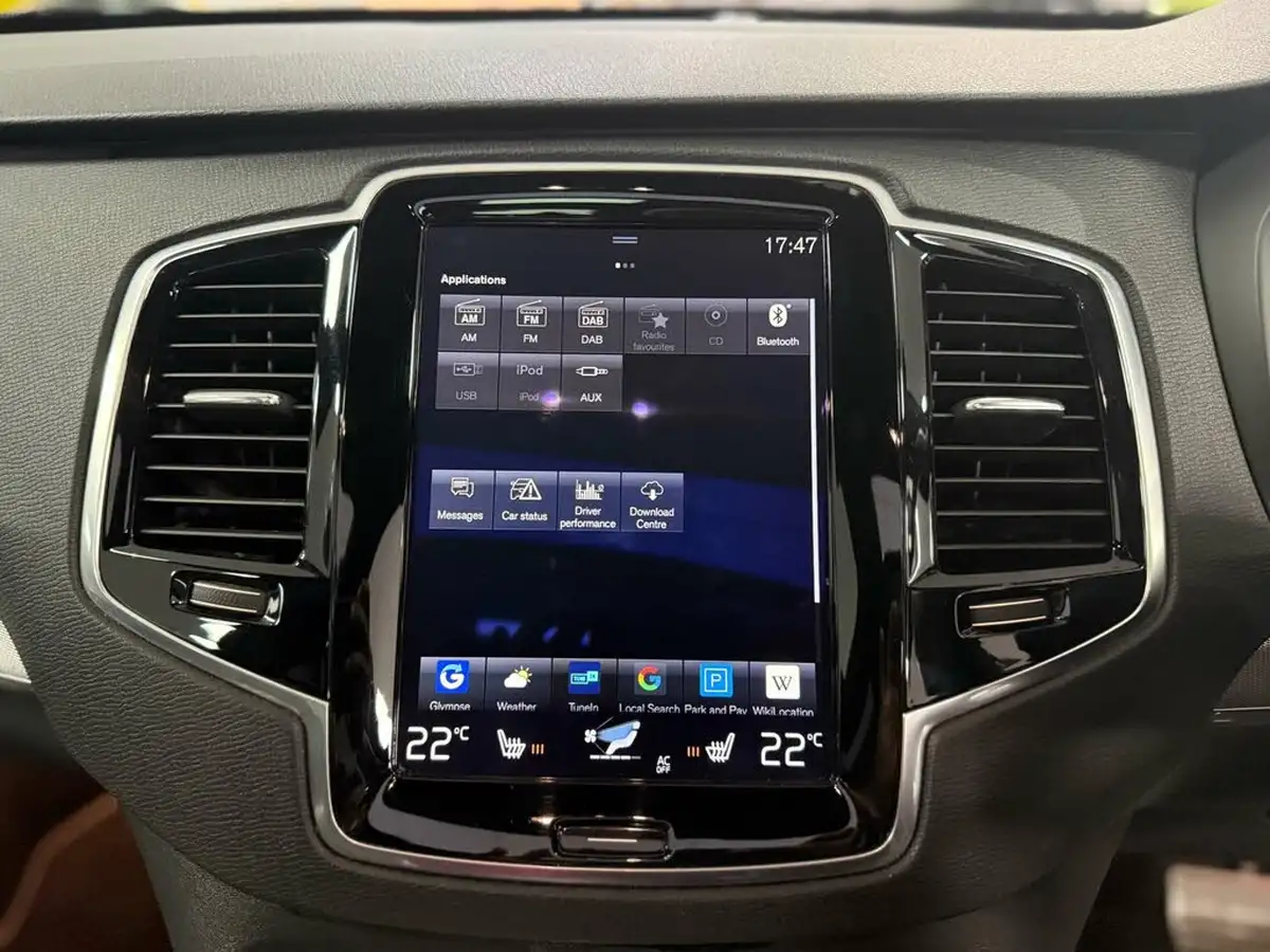 2016-volvo-xc90-20td-d5-r-design-big-36