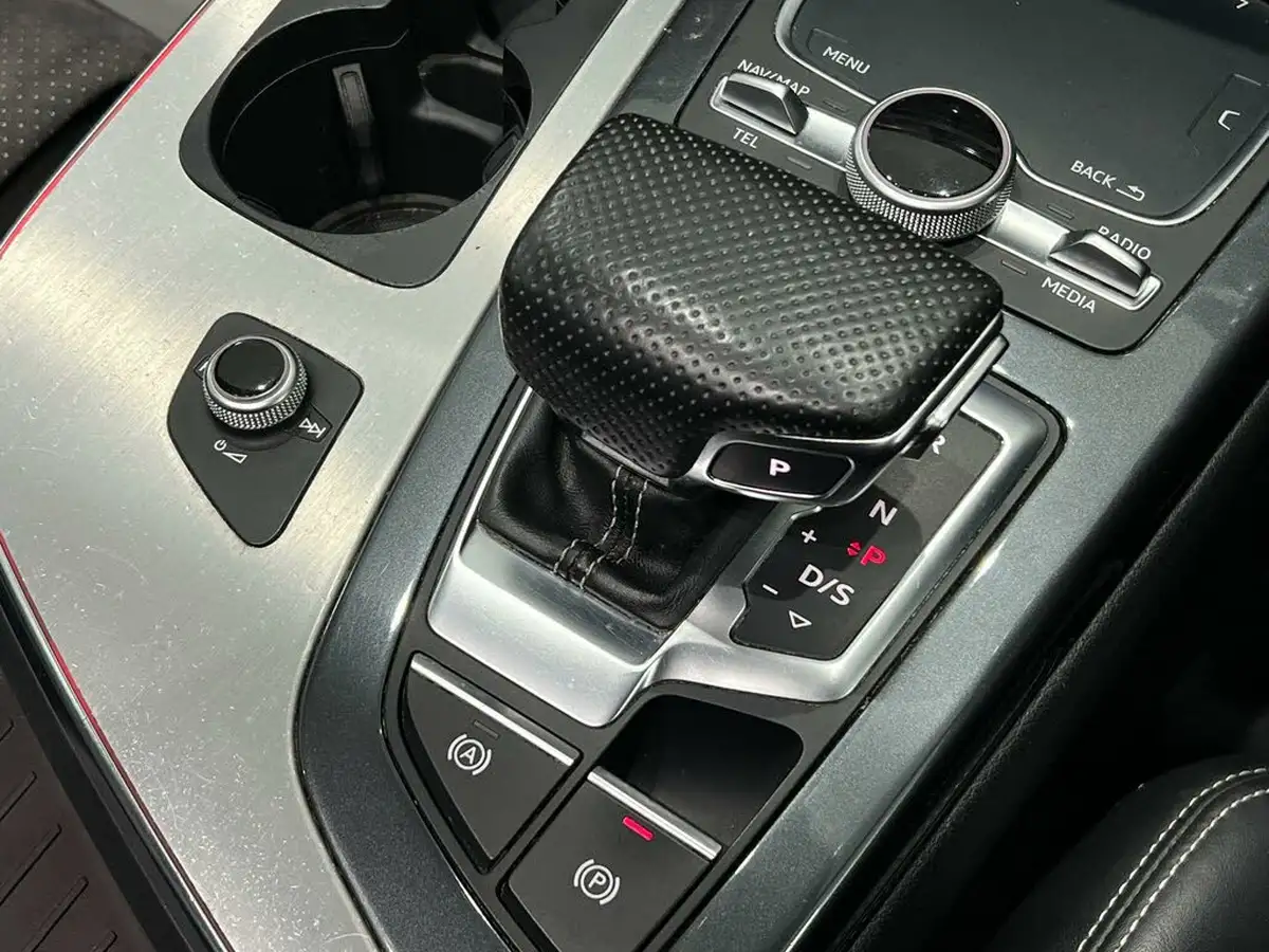 2016-audi-q7-30tdi-quattro-s-line-272ps-big-42