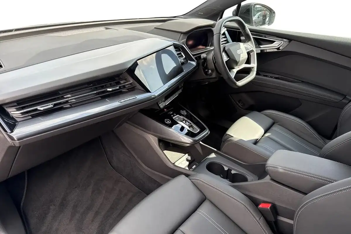 2024-audi-q4-e-tron-45e-black-edition-station-wagon-auto-big-8