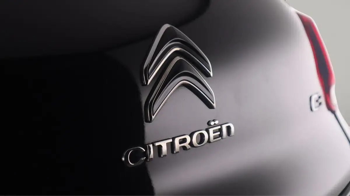 2021-citroen-c3-12-puretech-shine-83ps-big-20