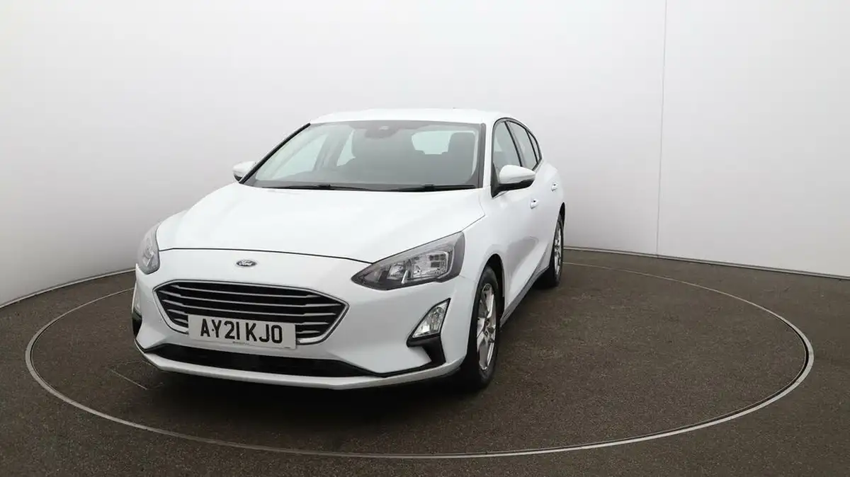 2020-ford-focus-15-zetec-120ps-hatchback-big-29
