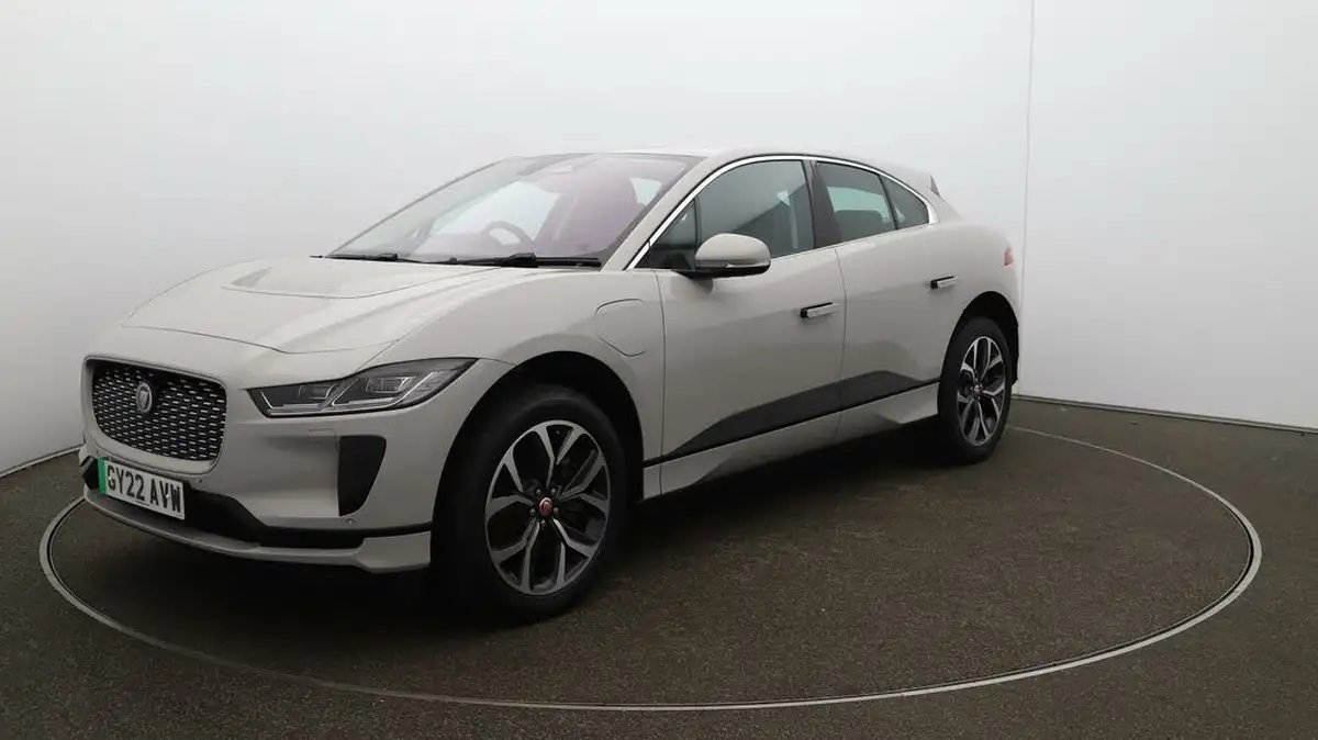 2022-jaguar-i-pace-ev400-hse-big-62