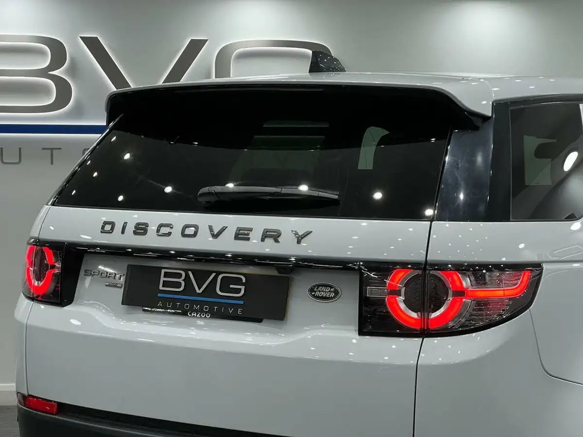 2019-land-rover-discovery-sport-20td4-landmark-big-16