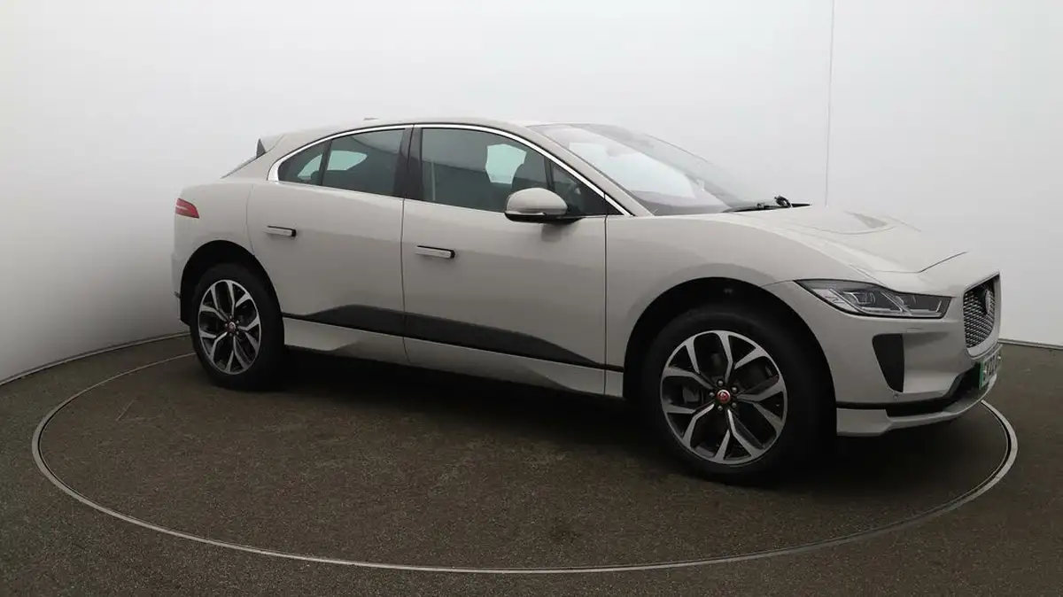 2022-jaguar-i-pace-ev400-hse-big-38