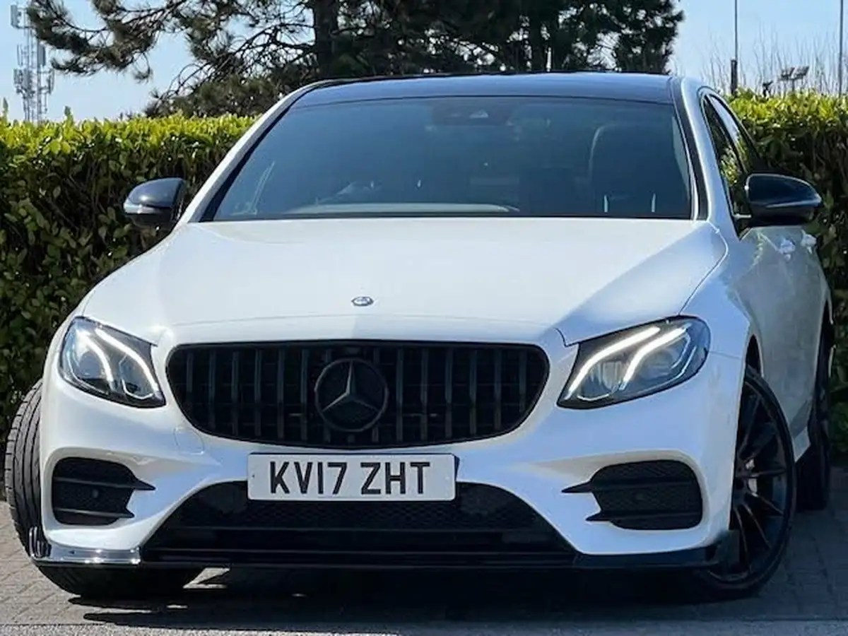 2017-mercedes-benz-e-class-30d-e350d-amg-line-premiumss-saloon-4d-big-3