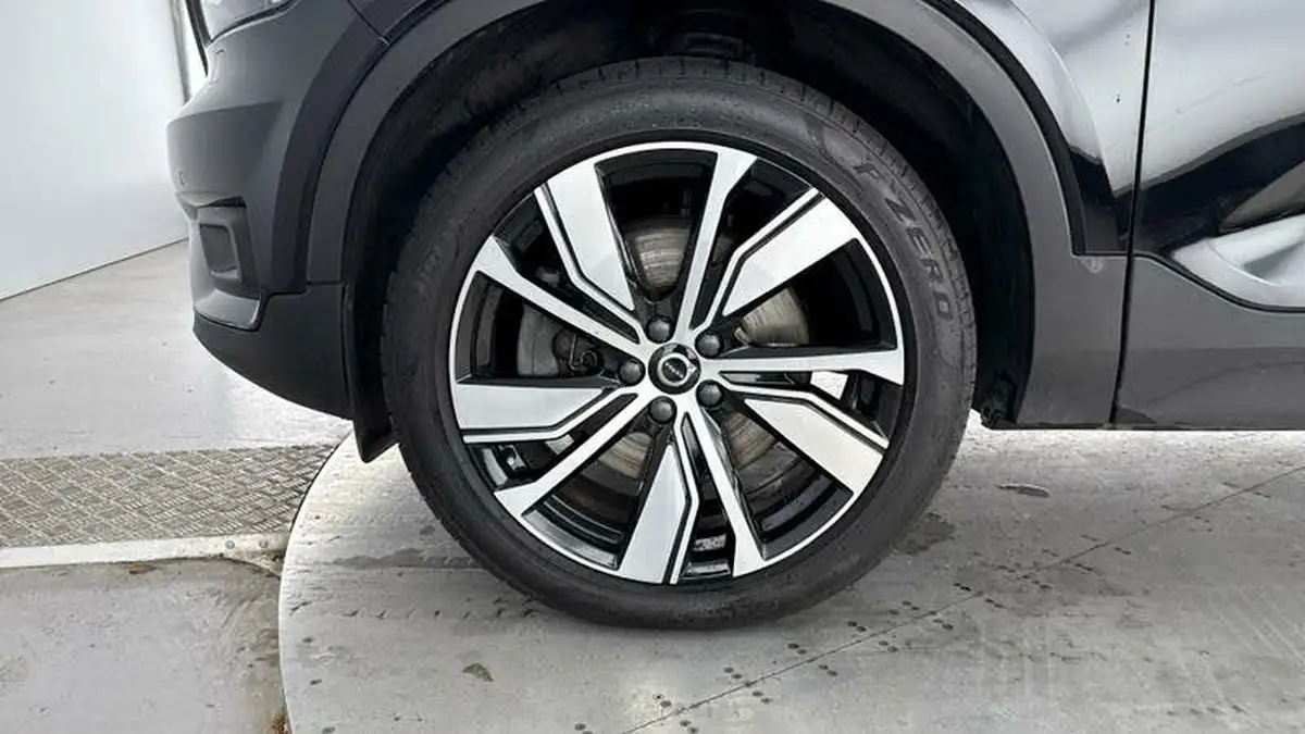 2021-volvo-xc40-15-t5-r-design-pro-258bhp-big-34