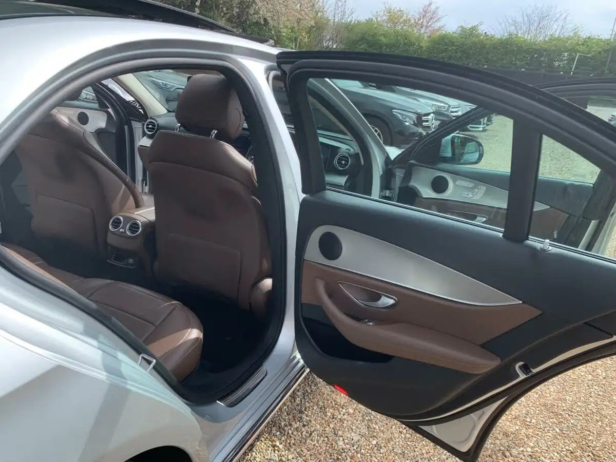 2018-mercedes-benz-e-class-20d-e220d-se-premiumss-saloon-4d-big-40