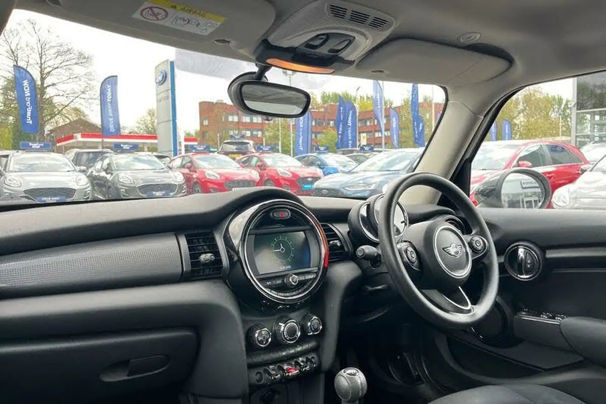 2018-mini-cooper-15-cooper-series-ii-ss-hatchback-5d-big-17