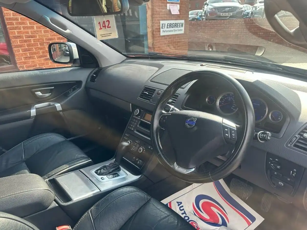 2008-volvo-xc90-24td-d5-r-design-geartronic-big-22