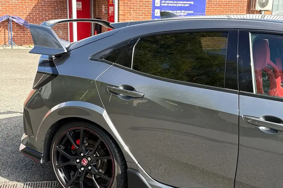 2017-honda-civic-20-i-vtec-type-r-gt-320ps-big-28