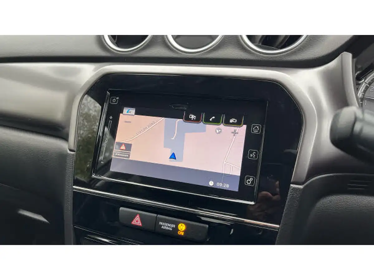 2022-suzuki-vitara-14-boosterjet-sz-t-big-11