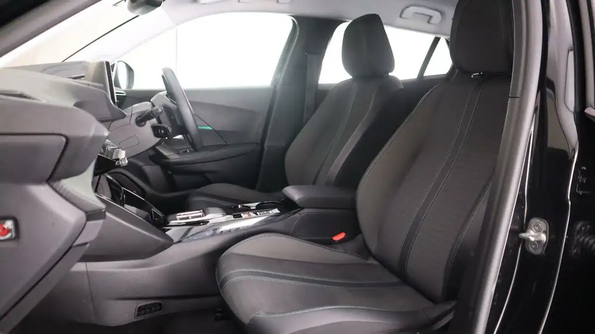 2022-peugeot-2008-suv-e-allure-premium-big-12
