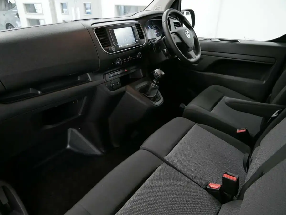 2023-vauxhall-vivaro-20td-3100-l2h1-pro-big-15