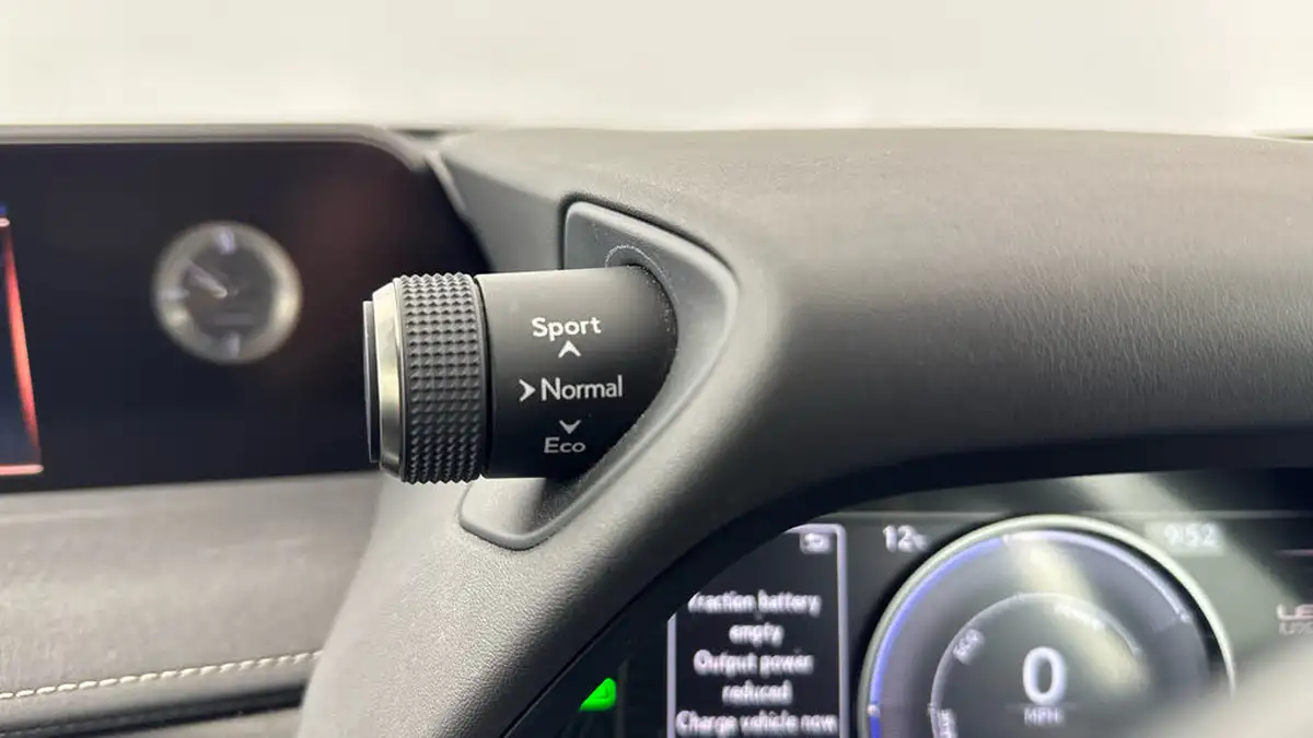2022-lexus-ux-300e-e-ux-201bhp-big-20