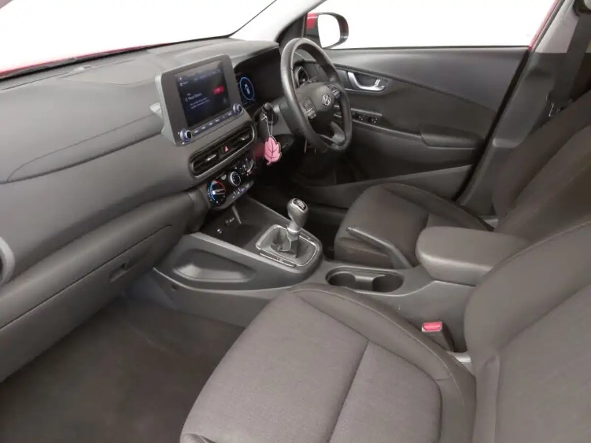 2023-hyundai-kona-10-t-gdi-se-connect-big-4