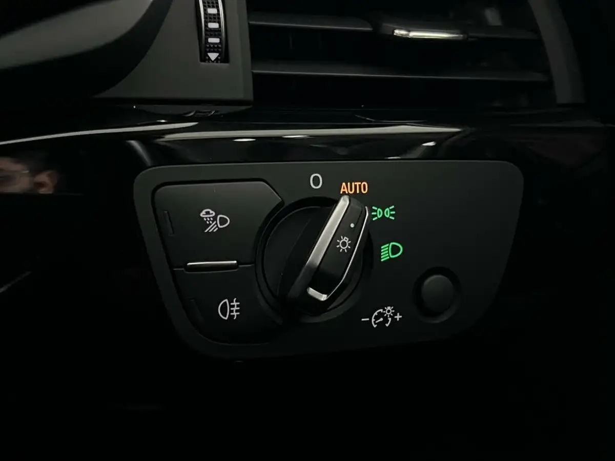 2020-audi-a4-20-35-tfsi-black-edition-big-20