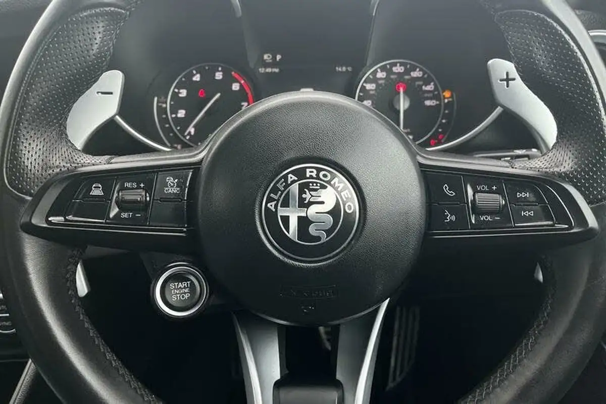 2022-alfa-romeo-giulia-20-sprint-197bhp-big-11