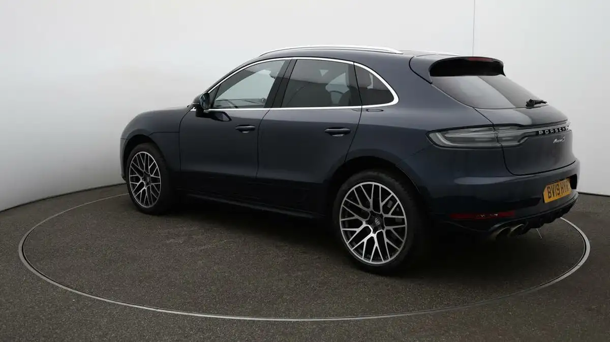 2019-porsche-macan-30-v6-s-big-55