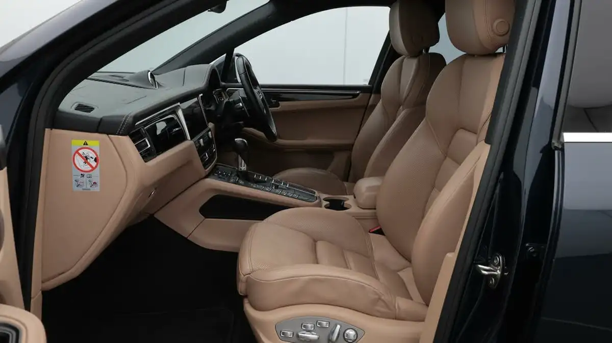 2019-porsche-macan-30-v6-s-big-14