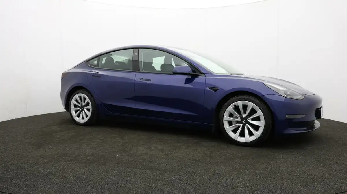 2021-tesla-model-3-e-long-range-4x4-big-38