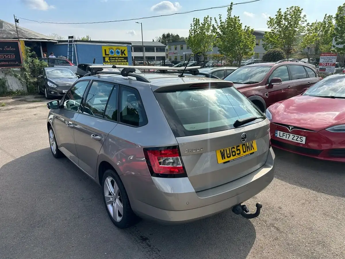 2015-skoda-fabia-14tdi-se-l-90ps-estate-big-3
