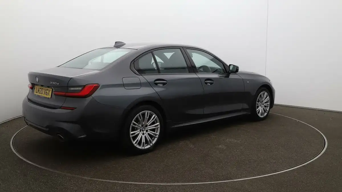 2020-bmw-3-series-20-330e-m-sport-tech-pack-saloon-4d-big-45