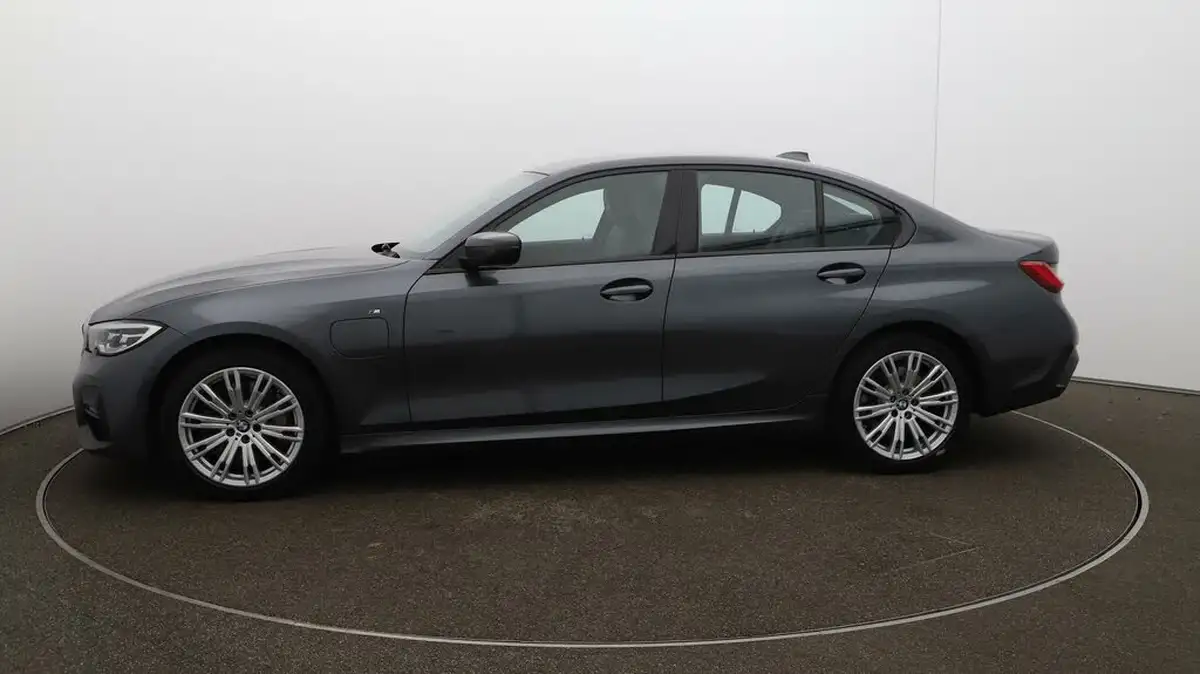 2020-bmw-3-series-20-330e-m-sport-tech-pack-saloon-4d-big-4