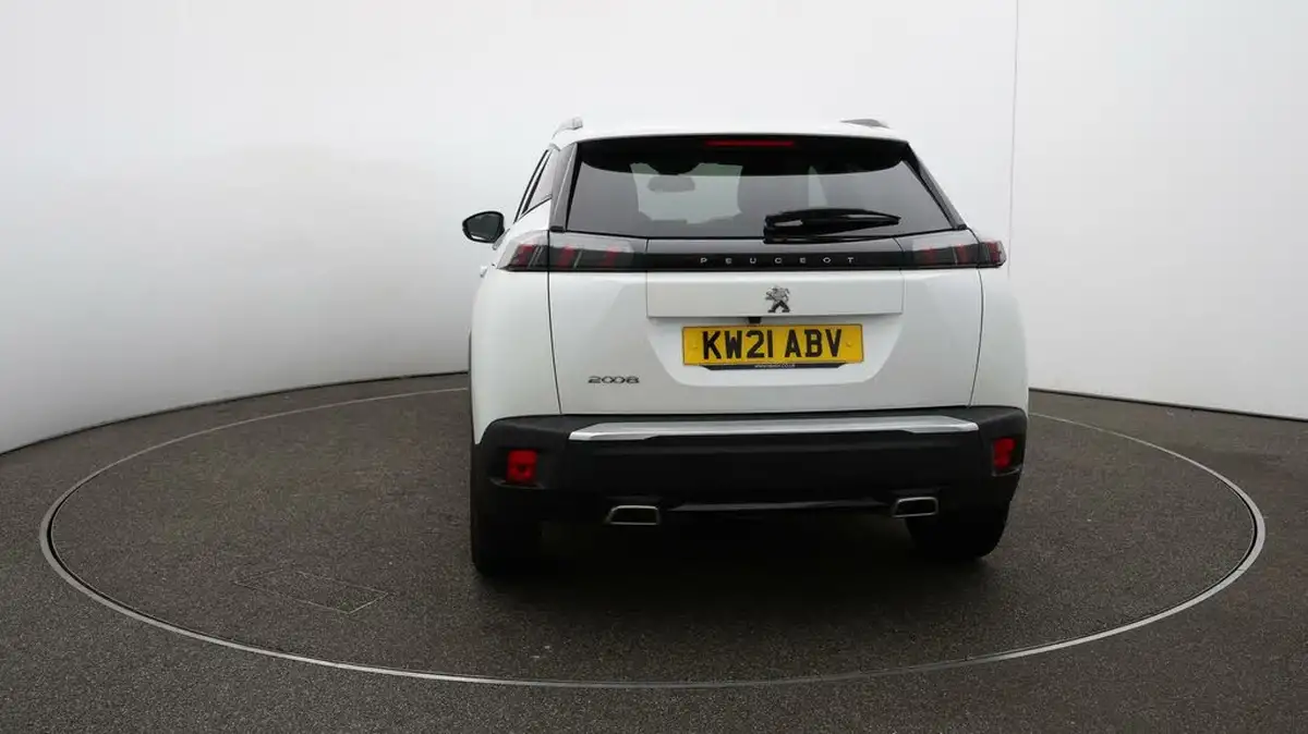 2021-peugeot-2008-suv-12-puretech-allure-premium-130bhp-eat8-big-52