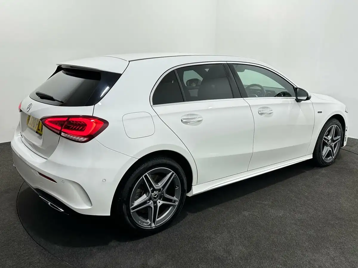 2021-mercedes-benz-a-class-13-a250e-amg-line-premium-hatchback-5d-big-49