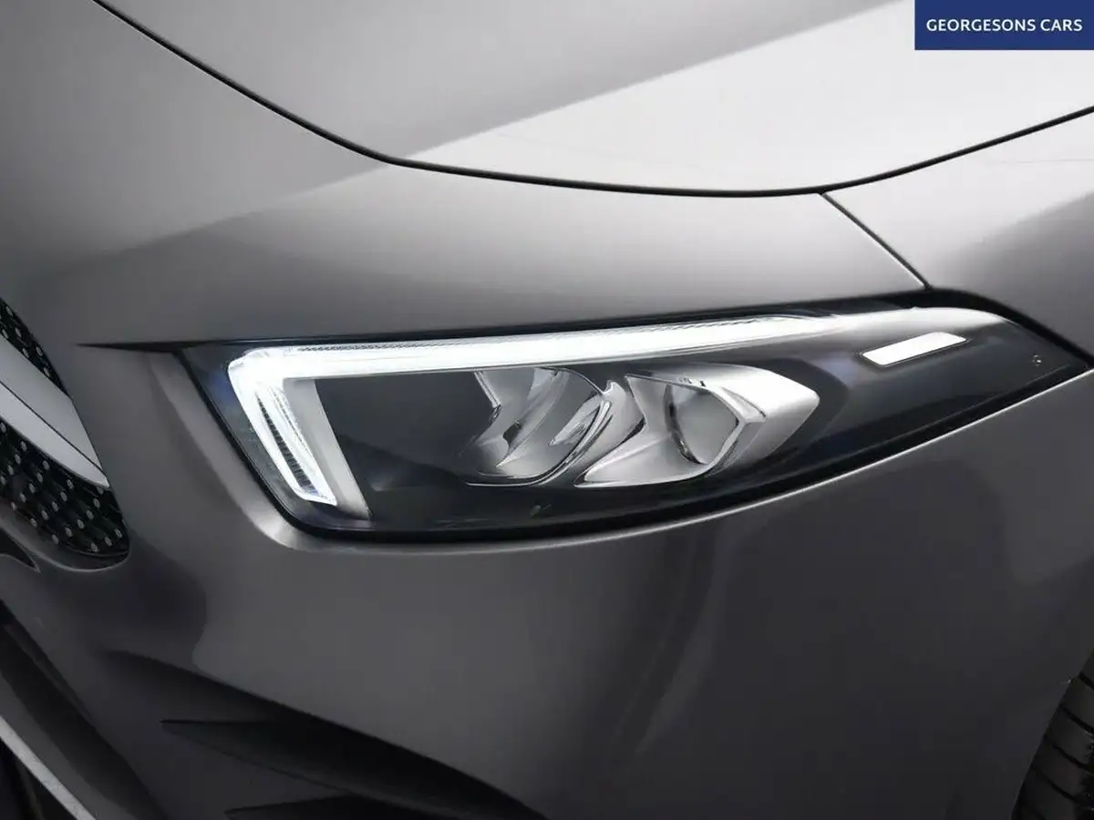 2020-mercedes-benz-a-class-20d-a200d-amg-line-hatchback-5d-big-13