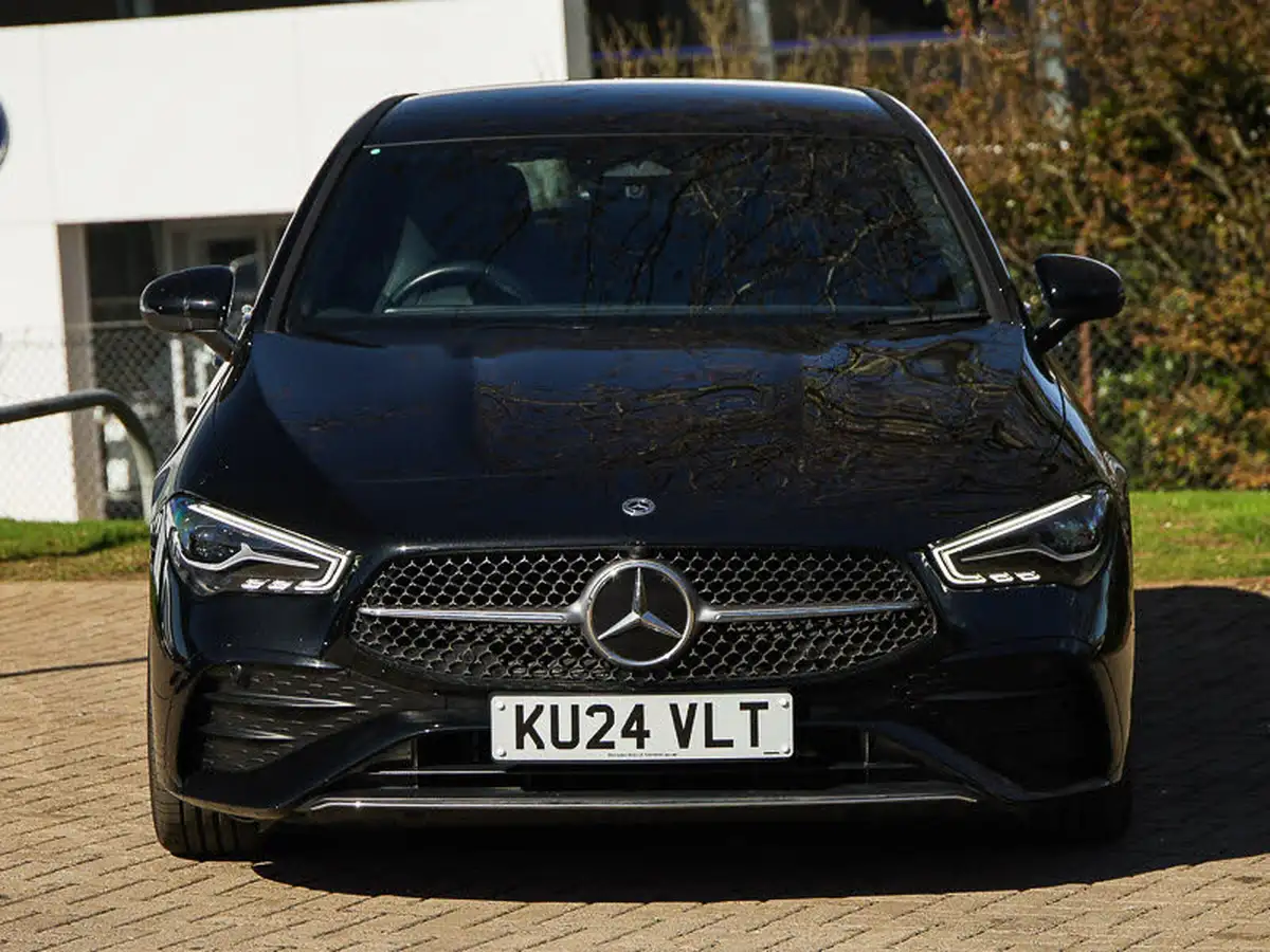 2024-mercedes-benz-cla-13-cla-180-amg-line-executive-shooting-brake-5d-big-12