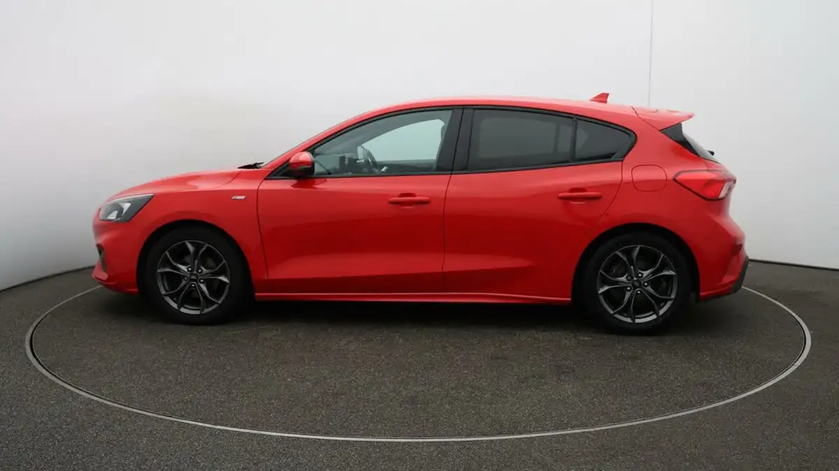 2019-ford-focus-10t-st-line-hatchback-big-54