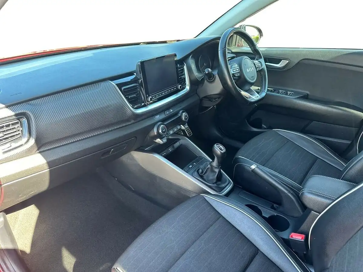 2022-kia-stonic-10-t-gdi-gt-line-118bhp-48v-big-12