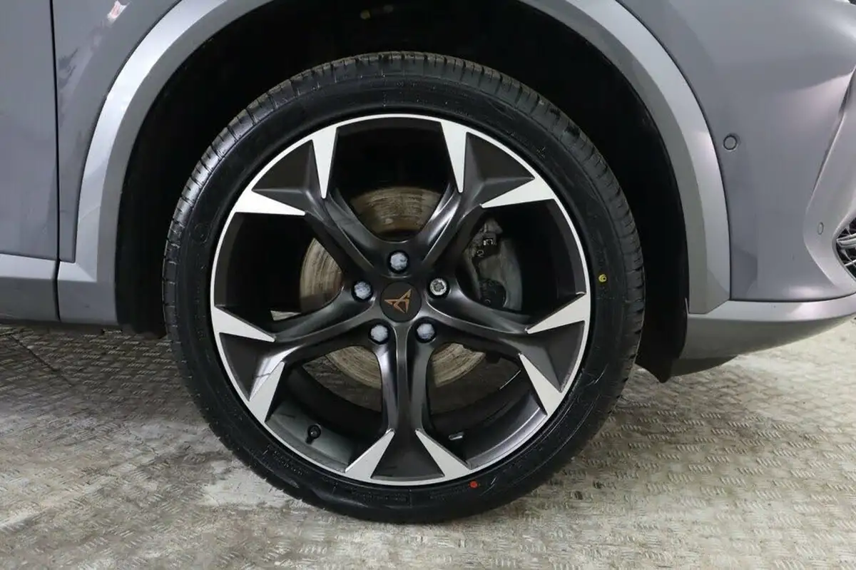2022-cupra-formentor-15-tsi-v2-dsg-big-25