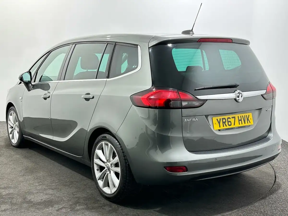 2017-vauxhall-zafira-tourer-14i-16v-turbo-elite-nav-big-4