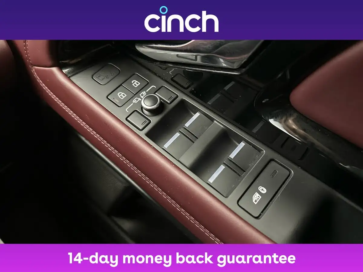 2021-land-rover-range-rover-evoque-15-p300e-r-dynamic-hse-big-22