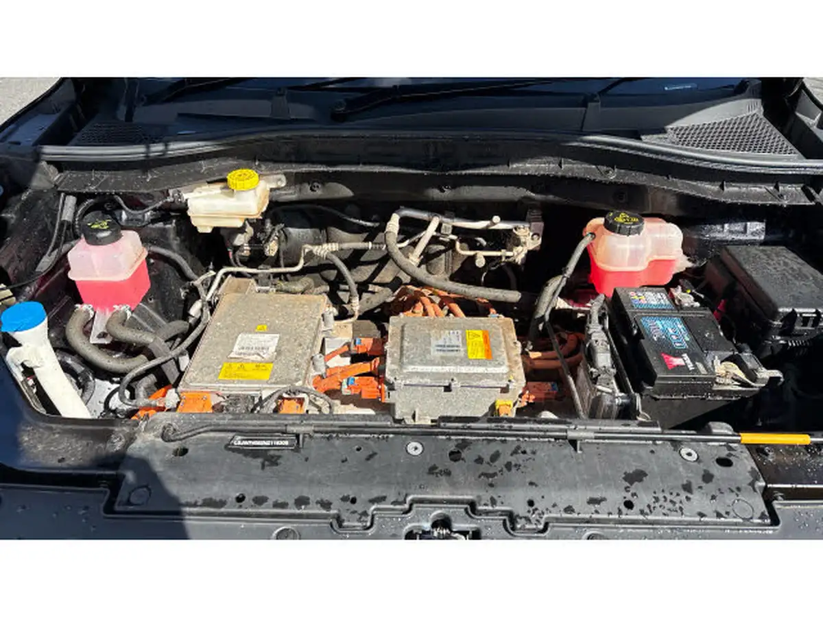 2022-mg-zs-suv-e-trophy-connect-ev-176ps-big-7