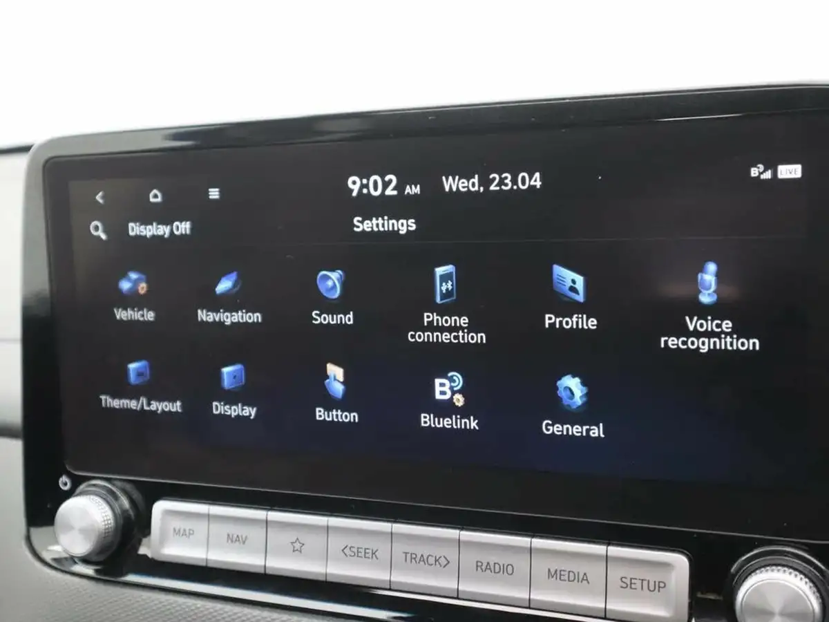 2022-hyundai-kona-e-ultimate-big-18
