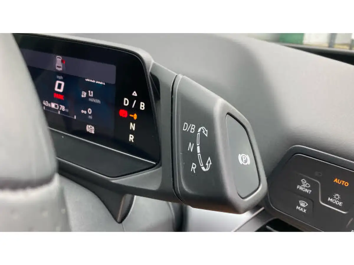 2024-cupra-born-e-v3-230ps-77kwh-e-boost-big-12