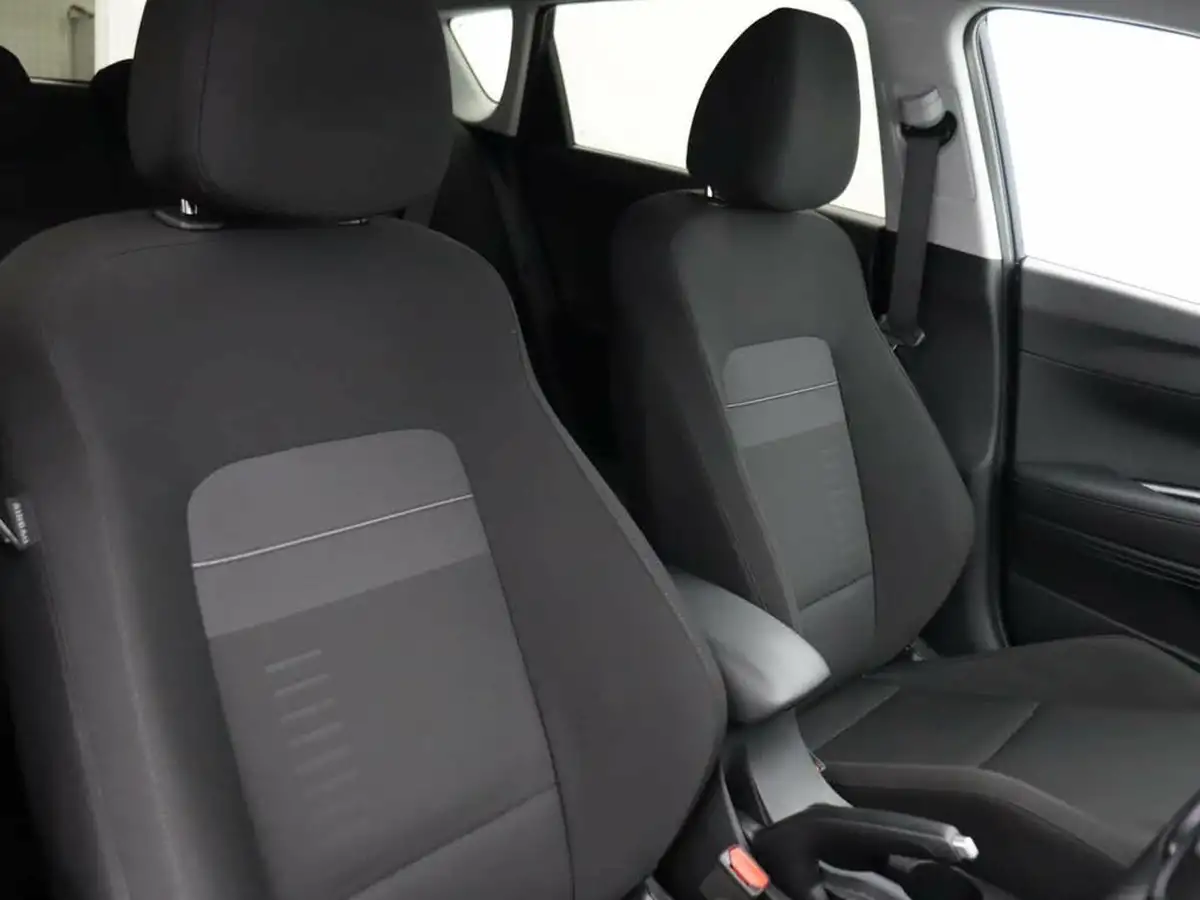 2024-hyundai-bayon-10-t-gdi-premium-100ps-7dct-big-6