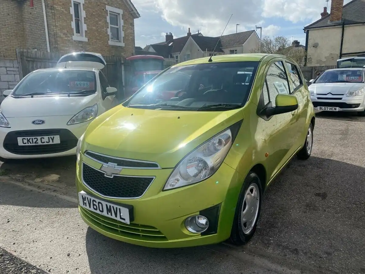 2011-chevrolet-spark-12-ls-big-2