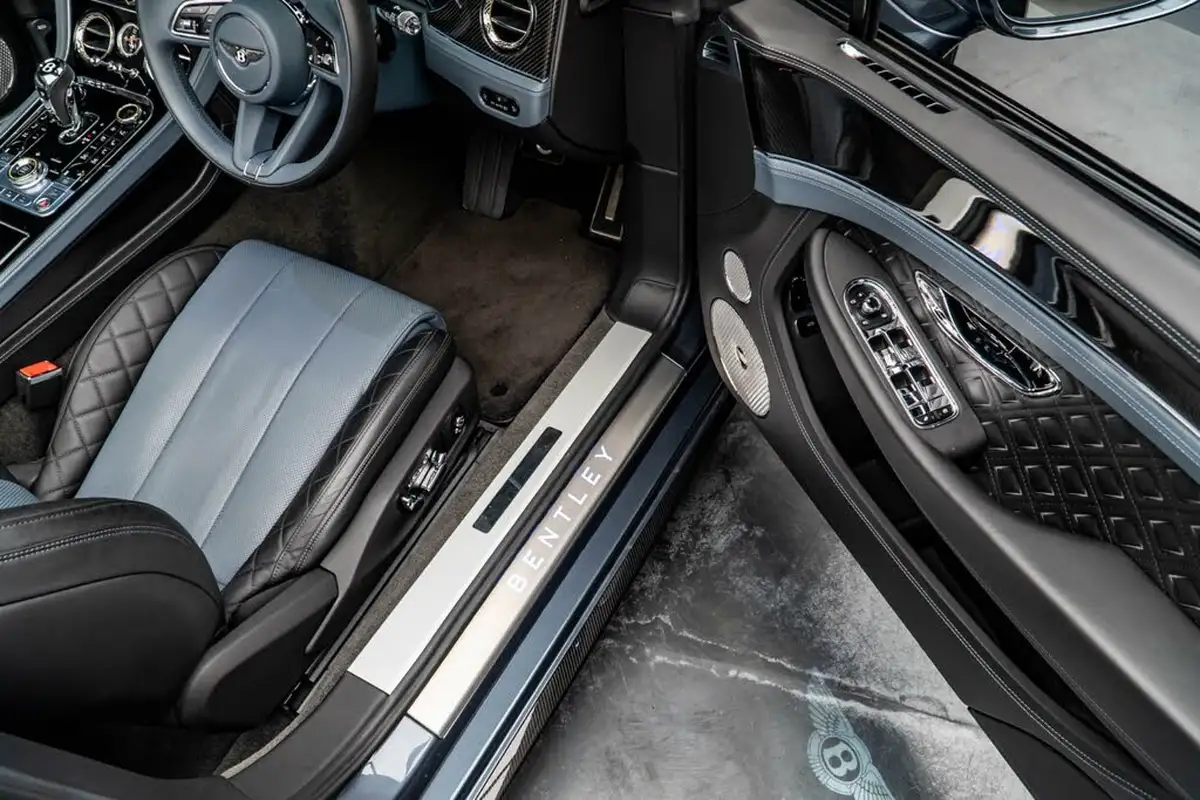 2022-bentley-continental-40-gt-v8-convertible-big-28