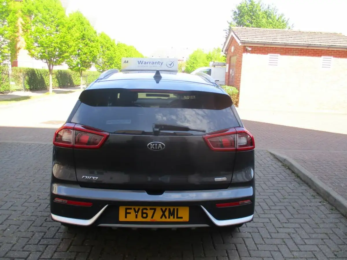 2017-kia-niro-16-gdi-2-156kwh-lithium-ion-big-8