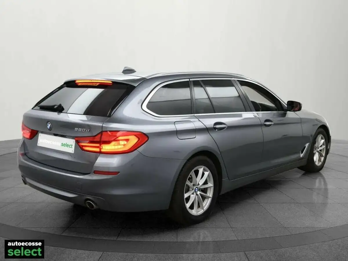 2018-bmw-5-series-20td-520d-se-188bhp-touring-5d-big-2