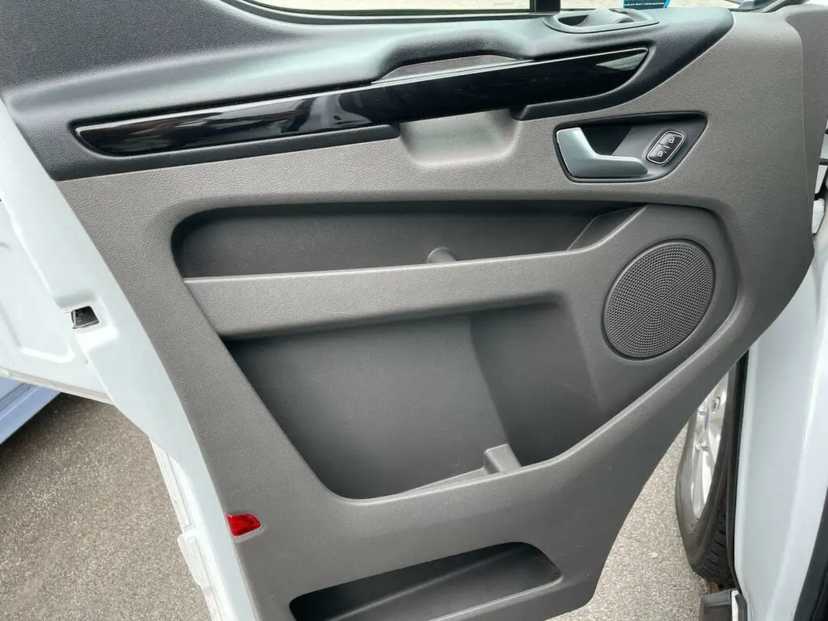 2021-ford-transit-custom-20tdci-300-l1h1-limited-170pseu6dt-panel-van-auto-big-42