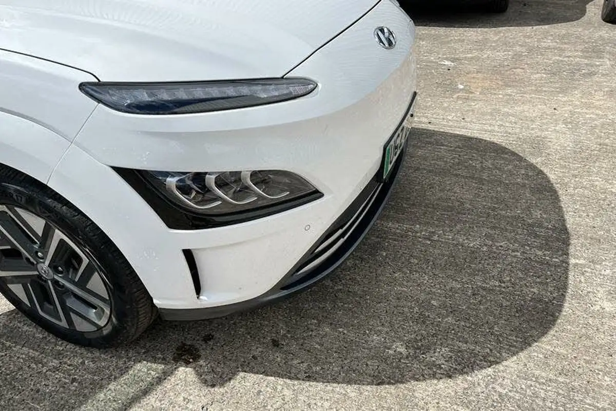 2021-hyundai-kona-e-ultimate-big-23