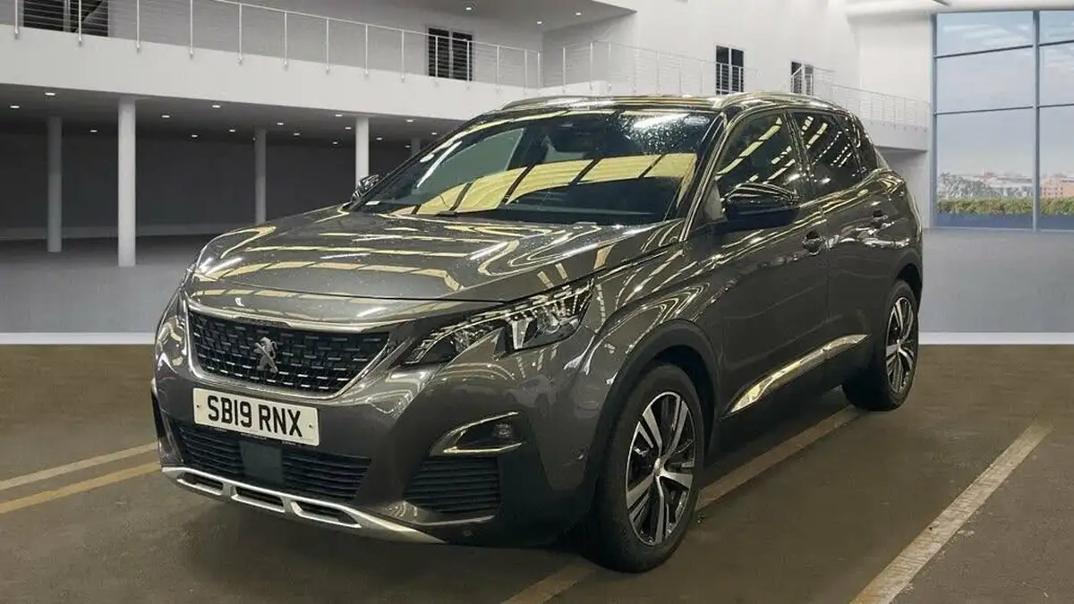 2019-peugeot-3008-suv-15-bluehdi-gt-line-eat8-big-6