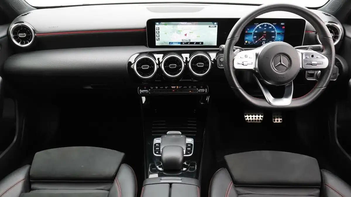 2019-mercedes-benz-a-class-15d-a180d-amg-line-executive-hatchback-5d-7g-dct-big-13