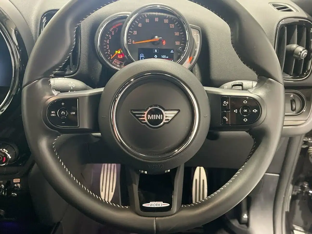 2021-mini-countryman-20-cooper-s-shadow-edition-comfort-big-2