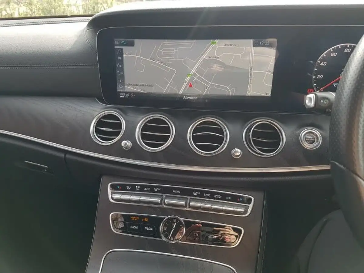 2019-mercedes-benz-e-class-30-d-e350d-amg-line-night-edition-premium-plus-saloon-4d-big-12